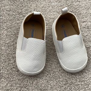 NWOT- Benhero white slip on shoes